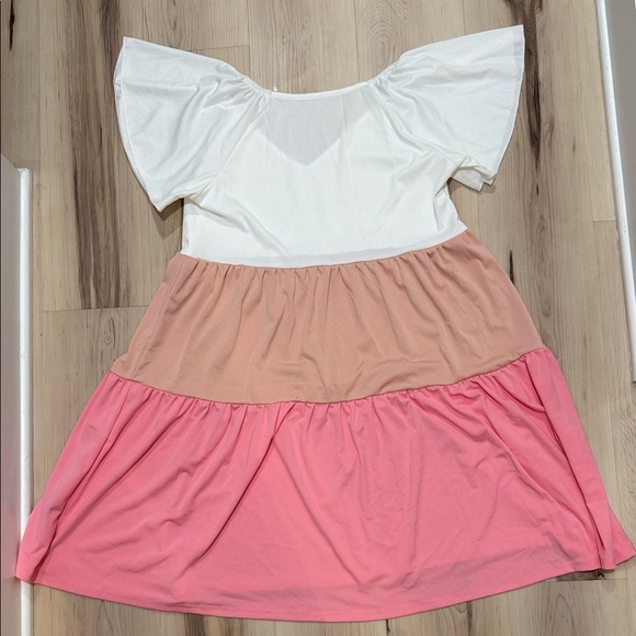 SHEIN White and Pink Dress with Ruffles - Picture 4 of 4